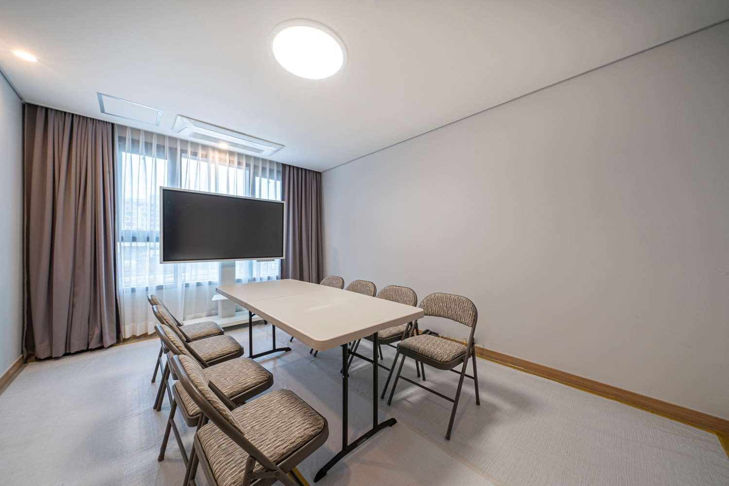 Surestay Plus Hotel By Best Western 牙山市 エクステリア 写真